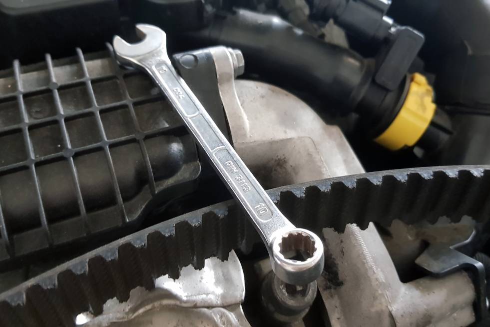 auto belt repair tools 